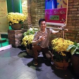 Meet your Posher, Leon